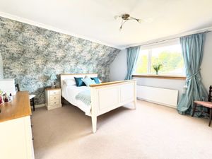 Photo 11- click for photo gallery